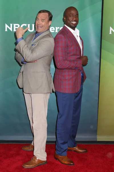 Matt Iseman, Akbar Gbaja-Biamila — Stock Photo, Image