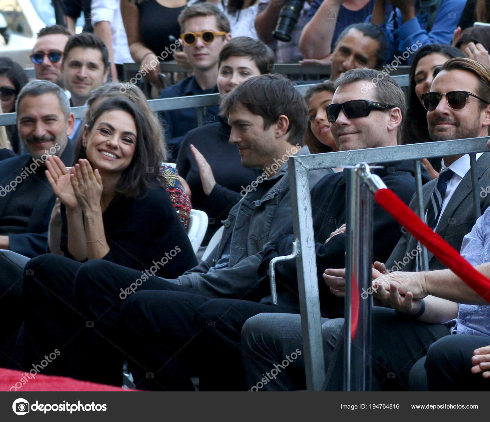 Ashton kutcher mila