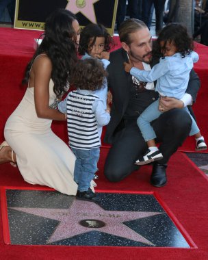 Zoe Saldana, Marco Perego, oğulları