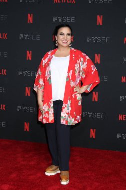 Gloria Calderon Kellett 