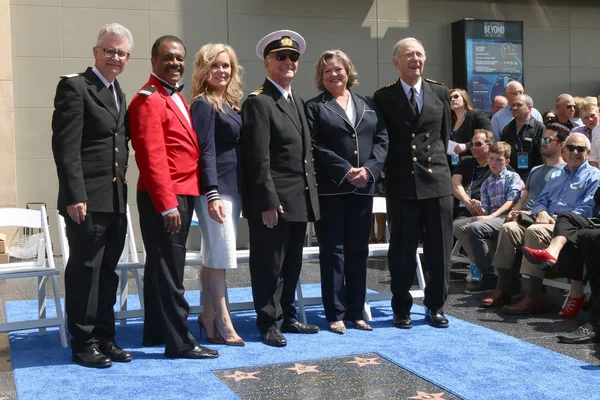 Fred grandy, ted lange, jill whelan, gavin macleod, lauren tewes, bernie kopell — Stockfoto