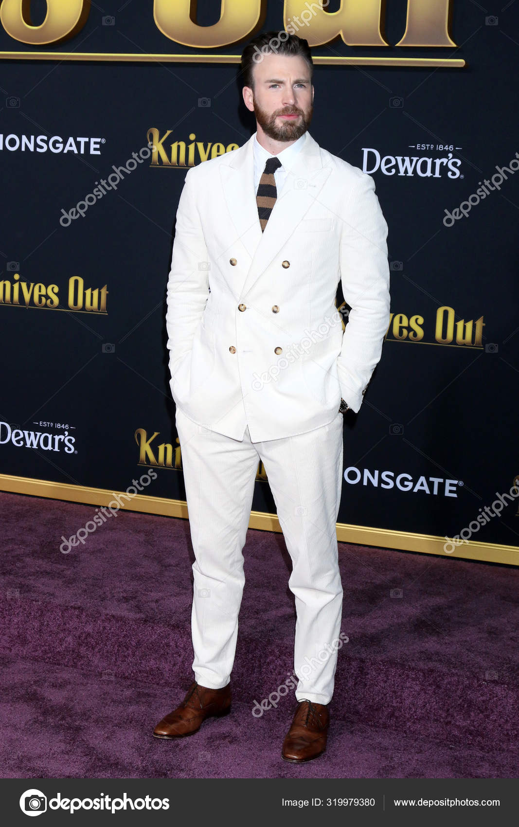 "Knives Out" Premiere Stock Photo by ©Jean_Nelson 319979380