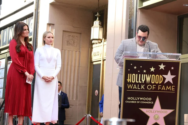 Idina Menzel en Kristen Bell Star Ceremonie — Stockfoto