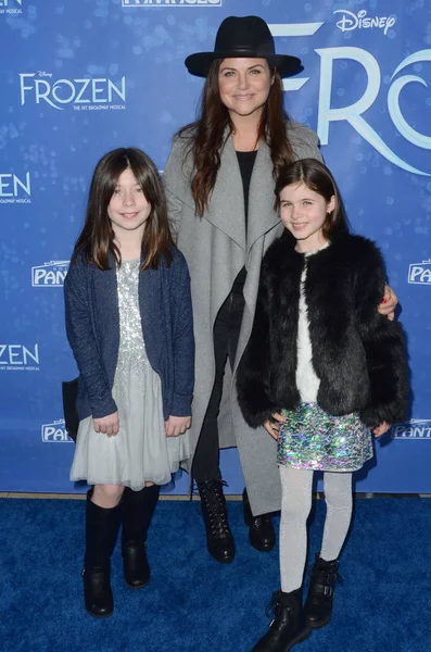 Los Angeles Dec Tiffani Thiessen Premiere Frozen Pantages Theater Den — Stockfoto