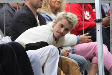 Sör Lucian Grange Yıldız Töreni