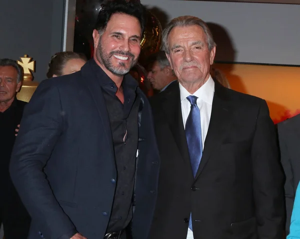 Eric braeden 40 aniversário celebração sobre os jovens e os inquietos — Fotografia de Stock