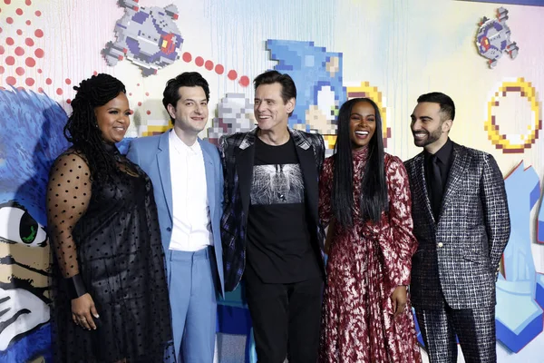 Los Angeles Feb Natasha Rothwell Ben Schwartz Jim Carrey Tika — Foto Stock