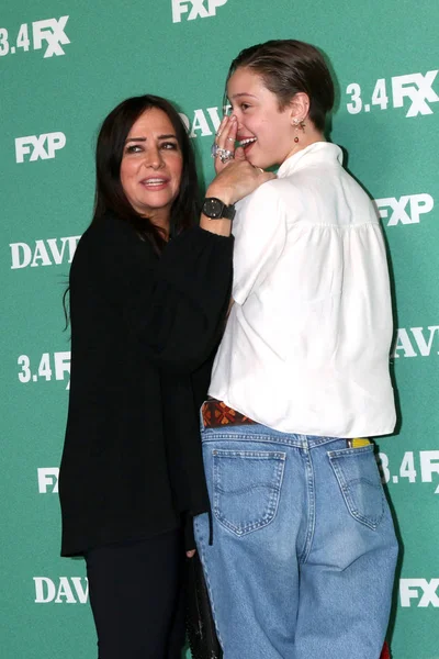 Los Angeles Feb Pamela Adlon Odessa Adlon Dave Premiere Screening — стокове фото