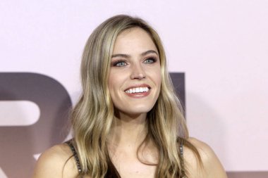 Los Angeles - Mia Marcon 