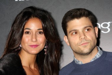 Los Angeles - 17 Kasım: Emmanuelle Chriqui _ Jerry Ferrara, 17 Kasım 2012 'de Los Angeles' ta Avalon Hollywood 'da düzenlenen 3.