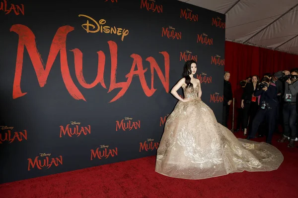 Los Angeles Mar Yifei Liu Mulan Premiere Dolby Theater March — Stock Photo, Image