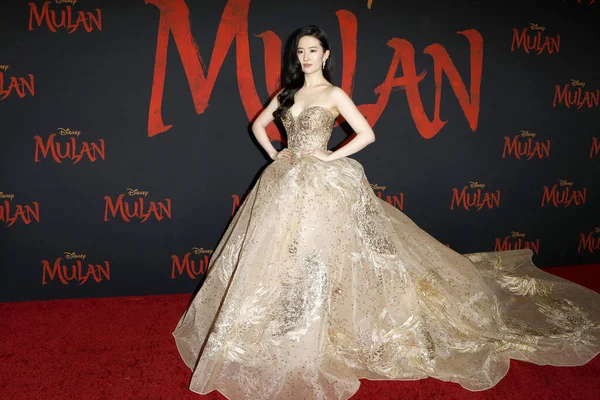 ロサンゼルス 2020年3月9日 Yifei Liu Mulan Premiere Dolby Theater2020 Los Angeles — ストック写真