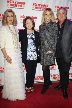 LOS ANGELES - JAN 18:  Donna Mills, Donna Pescow, Teresa Ganzel, Billy Van Zandt at the 40th Anniversary of 