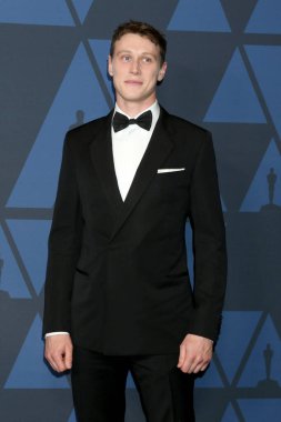 LOS ANGELES - OCT 27: George MacKay 27 Ekim 2019 'da Los Angeles' ta Dolby Tiyatrosu 'nda Vali Ödülleri' nde