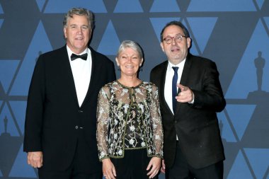 LOS ANGELES - OCT 27: Tom Barnard, Tracy Edwards, 27 Ekim 2019 'da Los Angeles' ta Dolby Tiyatrosu 'nda Vali Ödülleri' nde konuk.