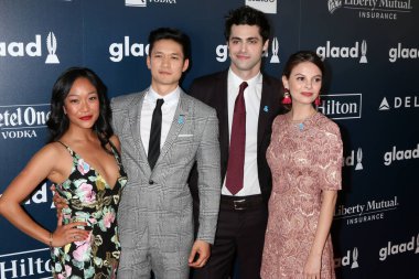 Shelby Rabara, Harry Shum Jr., Matthew Daddario, Esther Kim, Beverly Hilton Oteli 'nde 1 Nisan 2017' de düzenlenen 28.