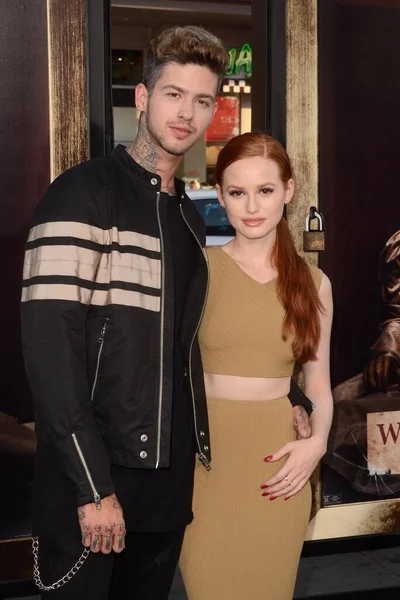 Los Angeles Aug Travis Mills Madelaine Petsc Annabelle Creation Premiere — Stok fotoğraf