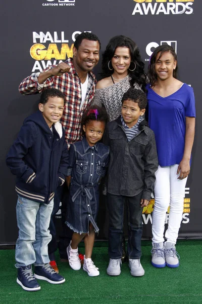 Los Angeles Feb Shane Mosley Family 2012 Cartoon Network Hall — Stock Photo, Image