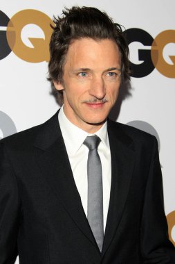 LOS ANGELES - 13 Ocak 2012 'de Batı Hollywood, CA12' de bulunan Chateau Marmont 'taki GQ Yılın Erkekleri Partisi' nde John Hawkes