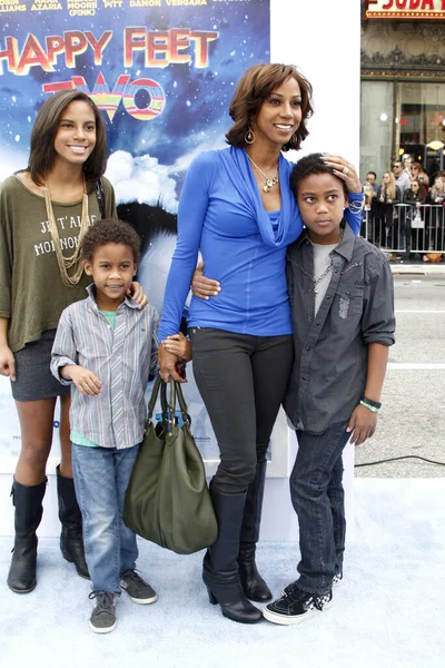 Los Angeles Listopada Holly Robinson Peete Premierze Happy Feet Two — Zdjęcie stockowe