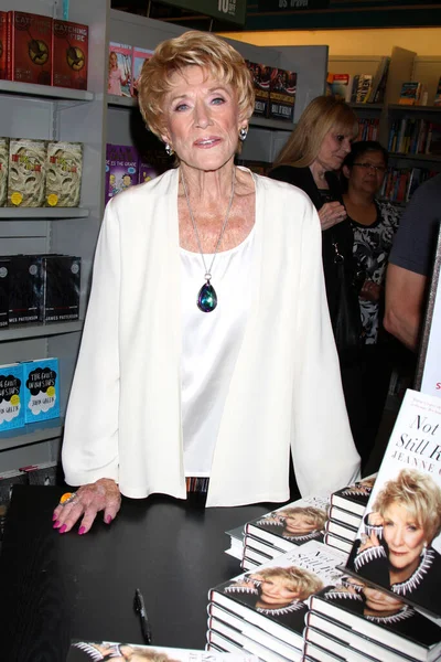 Los Angeles Sep Jeanne Cooper Jeanne Cooper Book Signing Bookstar — 图库照片