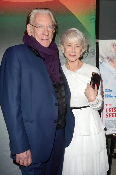 Los Angeles Jan Donald Sutherland Helen Mirren Bei Der Leisure — Stockfoto