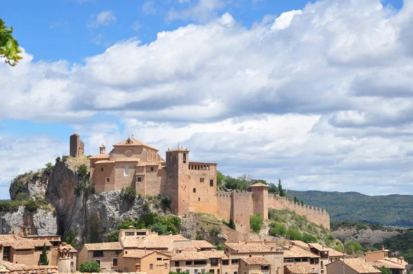 Hrad kostel z Alquezar — Stock fotografie