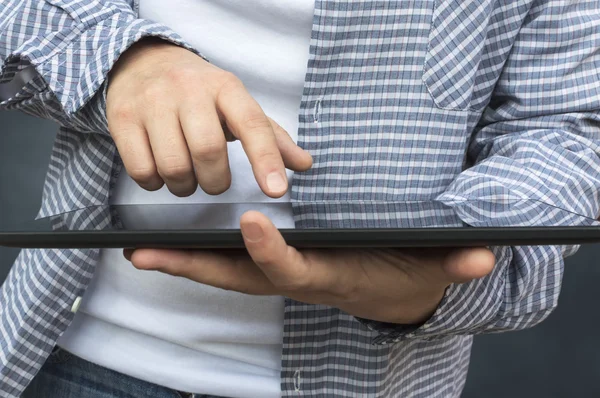 Businessman holding digital tablet — Stock Photo, Image