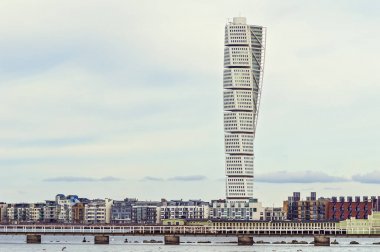 Malmö, İsveç - 12 Mart. 2017. Batı liman alanı ile Tu