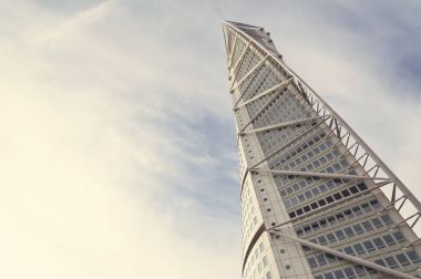 Malmö, İsveç - 07 Şubat 2017: Malmo Turning Torso, kendine özgü