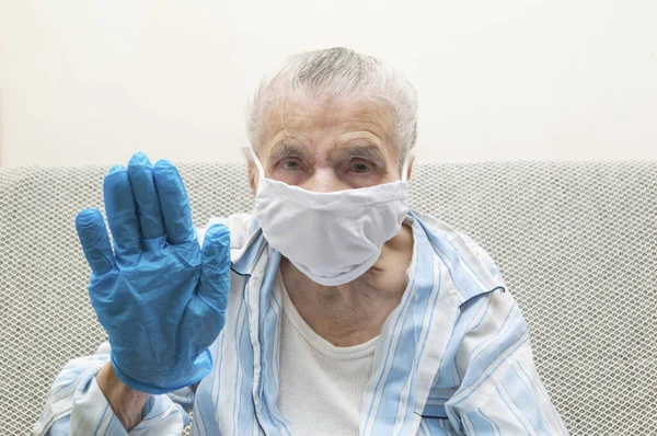 Elderly Woman Medical Mask Raised Hand Stop Sign She Show — Stock Photo, Image