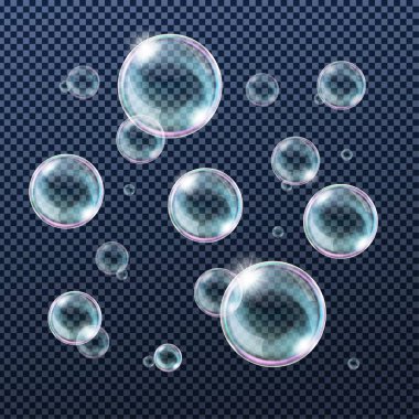 Şeffaf arkaplanda gökkuşağı yansıması olan gerçekçi su sabunu ya da şampuan kabarcıkları.