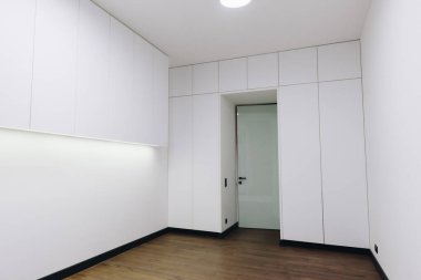 Modern lüks yatak odası, güzel minimalist tasarım.