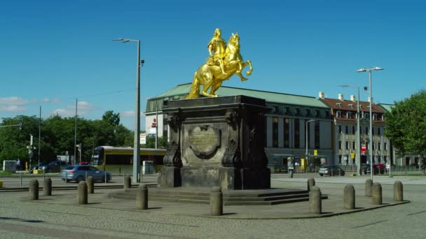Goldener Reiter Gyllene Cavalier Rid Statyn August Starkt Dresden Sachsen — Stockvideo