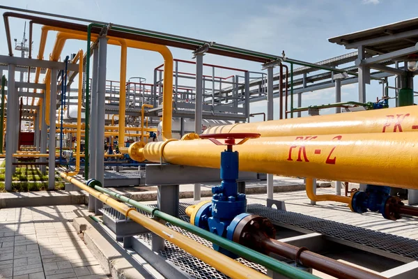 Gas industry, gas transport system. Gas pipeline. Gas pipes, sto — Stock Photo, Image