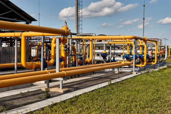 Gas pipes, stop valves and appliances for gas pumping station