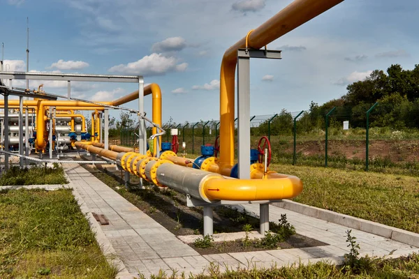 Gas industry, gas transport system. Gas pipeline. — Stock Photo, Image