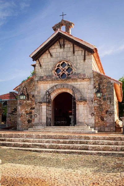 dominicana binaların İspanya