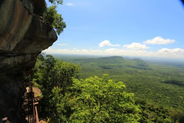 Tayland cliff üzerinde sis