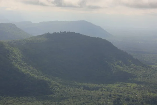 Nebel auf Klippe in Thailand — Stockfoto