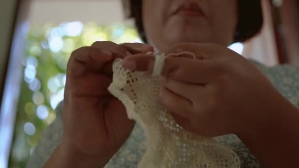 Elderly Woman Asian Women Sitting Knitting Crocheting House Hobby Delicate — Stock Video