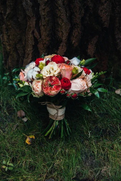 Belo buquê de casamento — Fotografia de Stock