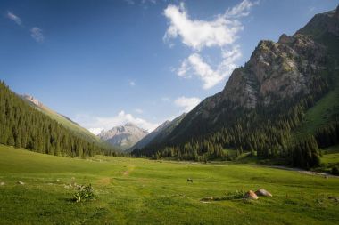 Altun Arashan manzara