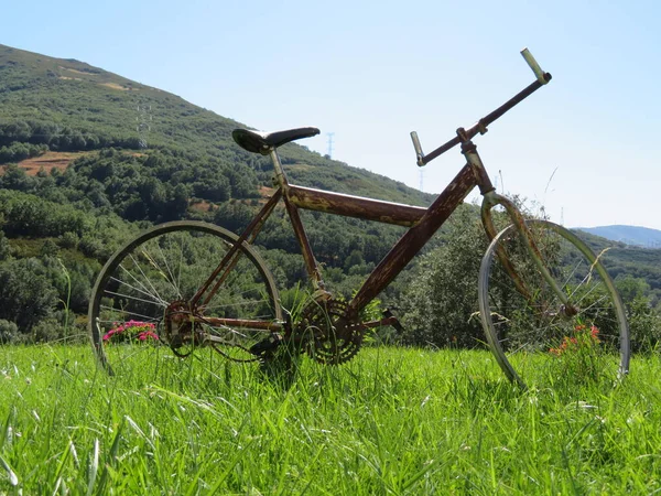 Belle Photo Vieux Vélo Rouillé Maltraité — Photo