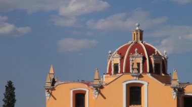 Meksikalı Kilisesi'nin kubbe Cholula Puebla'deki / daki