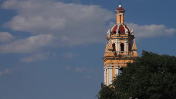 Torre Igreja Mexicana Cholula — Vídeo de Stock
