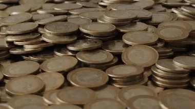 Meksika yatağı. 10 peso dönüyor.