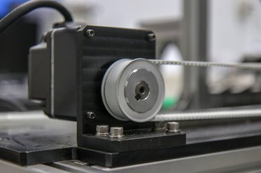 Zamanlayıcı makara ve kemer motorla yüklendi 