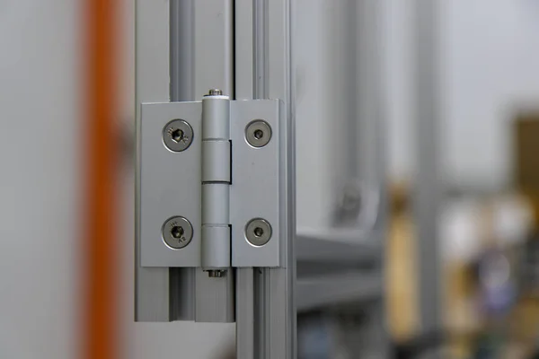 Aluminium door panel with an Aluminium hinge. — Stock Photo, Image