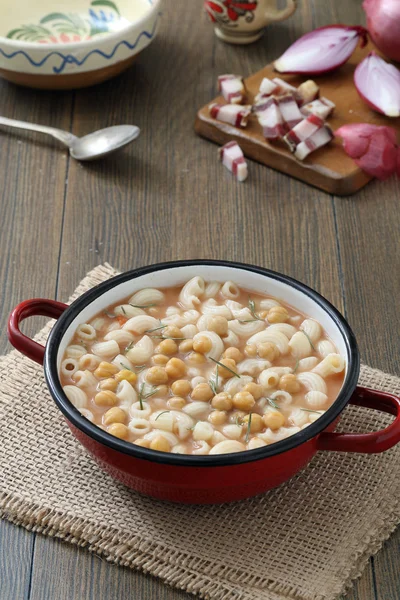 Boiled white beans in metal pot — Stock Photo, Image